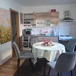 Maatoug Διαμέρισμα Bihać