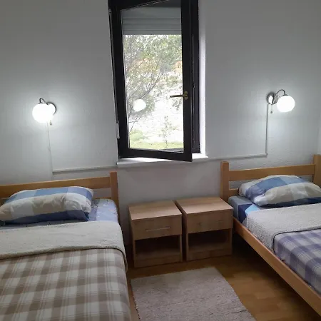Apartment Maatoug