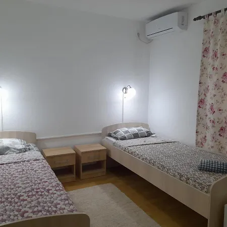 Maatoug Apartment *